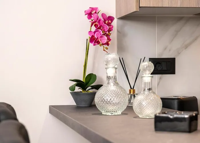 The Saltwater 1min * Cos